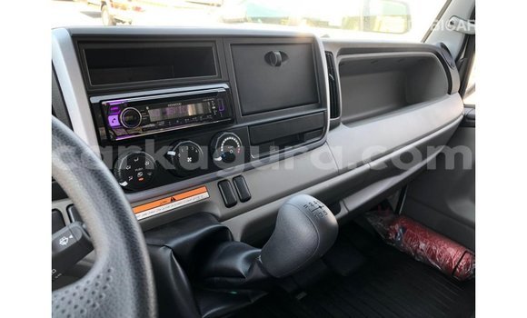 Buy Import Mitsubishi Carisma White Car in Import - Dubai in Bujumbura Buy Import Mitsubishi Carisma White Car in Import - Dubai in Bujumbura