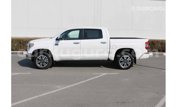 Nunua Imported Toyota Tundra Nyeupe Gari ndani ya Import - Dubai nchini Bujumbura Nunua Imported Toyota Tundra Nyeupe Gari ndani ya Import - Dubai nchini Bujumbura