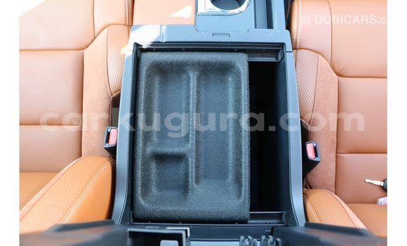 Nunua Imported Toyota Tundra Nyeupe Gari ndani ya Import - Dubai nchini Bujumbura Nunua Imported Toyota Tundra Nyeupe Gari ndani ya Import - Dubai nchini Bujumbura