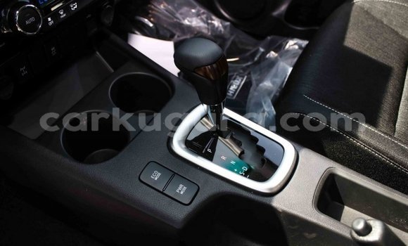 Buy Import Toyota Hilux White Car in Import - Dubai in Bujumbura Buy Import Toyota Hilux White Car in Import - Dubai in Bujumbura