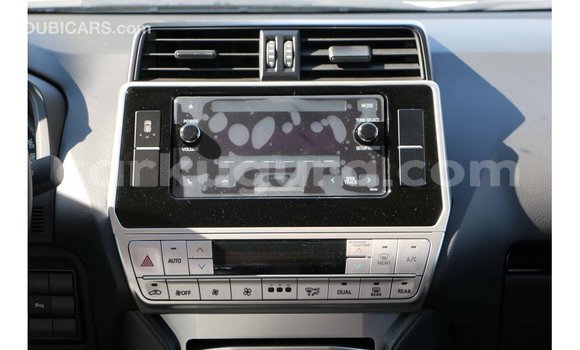 Acheter Import Voiture Toyota Prado Blanc à Import - Dubai, Bujumbura Acheter Import Voiture Toyota Prado Blanc à Import - Dubai, Bujumbura