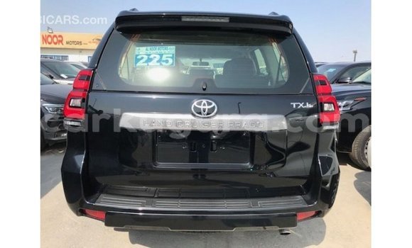 Nunua Imported Toyota Prado Nyeusi Gari ndani ya Import - Dubai nchini Bujumbura Nunua Imported Toyota Prado Nyeusi Gari ndani ya Import - Dubai nchini Bujumbura