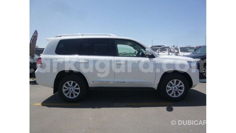 Big with watermark toyota land cruiser bujumbura import dubai 4569