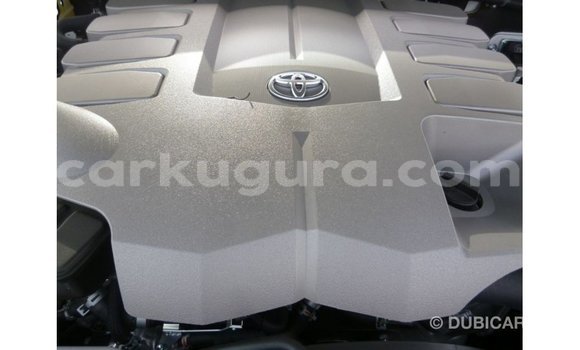 Acheter Import Voiture Toyota Land Cruiser Blanc à Import - Dubai, Bujumbura Acheter Import Voiture Toyota Land Cruiser Blanc à Import - Dubai, Bujumbura