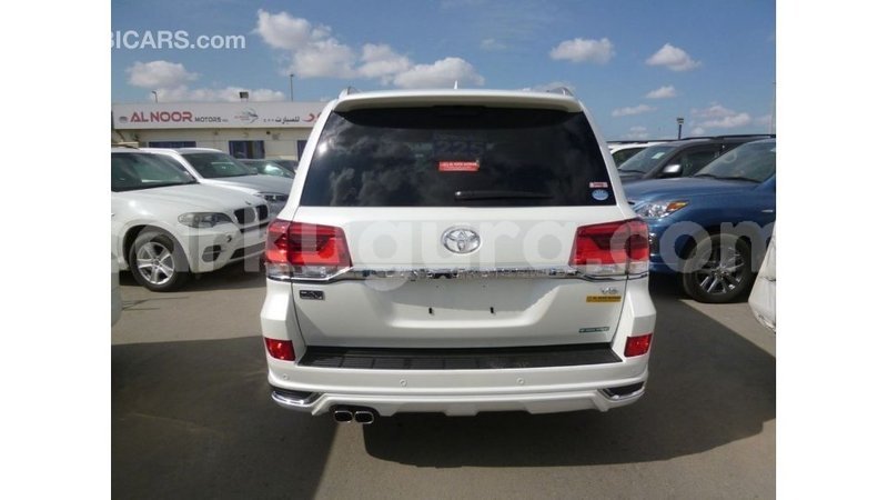 Big with watermark toyota land cruiser bujumbura import dubai 4572