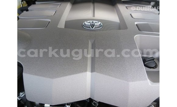 Acheter Import Voiture Toyota Land Cruiser Blanc à Import - Dubai, Bujumbura Acheter Import Voiture Toyota Land Cruiser Blanc à Import - Dubai, Bujumbura