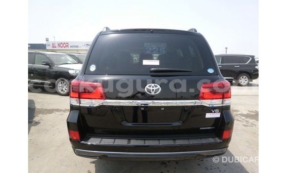 Acheter Import Voiture Toyota Land Cruiser Noir à Import - Dubai, Bujumbura Acheter Import Voiture Toyota Land Cruiser Noir à Import - Dubai, Bujumbura