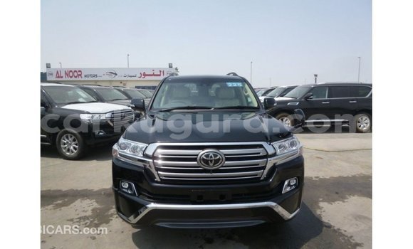 Acheter Import Voiture Toyota Land Cruiser Noir à Import - Dubai, Bujumbura Acheter Import Voiture Toyota Land Cruiser Noir à Import - Dubai, Bujumbura