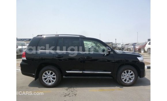 Acheter Import Voiture Toyota Land Cruiser Noir à Import - Dubai, Bujumbura Acheter Import Voiture Toyota Land Cruiser Noir à Import - Dubai, Bujumbura