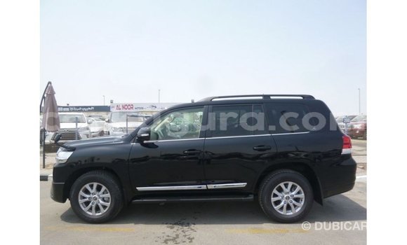 Acheter Import Voiture Toyota Land Cruiser Noir à Import - Dubai, Bujumbura Acheter Import Voiture Toyota Land Cruiser Noir à Import - Dubai, Bujumbura