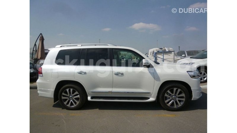 Big with watermark toyota land cruiser bujumbura import dubai 4574