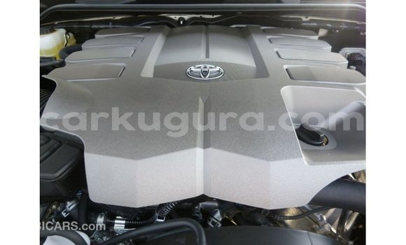 Buy Import Toyota Land Cruiser White Car in Import - Dubai in Bujumbura Buy Import Toyota Land Cruiser White Car in Import - Dubai in Bujumbura