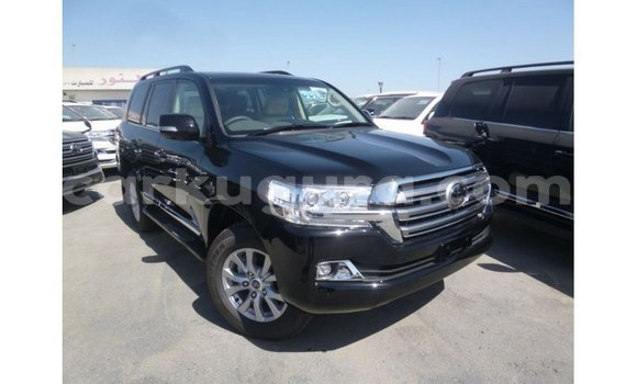 Nunua Imported Toyota Land Cruiser Nyeusi Gari ndani ya Import - Dubai nchini Bujumbura Nunua Imported Toyota Land Cruiser Nyeusi Gari ndani ya Import - Dubai nchini Bujumbura