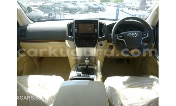 Nunua Imported Toyota Land Cruiser Nyeusi Gari ndani ya Import - Dubai nchini Bujumbura Nunua Imported Toyota Land Cruiser Nyeusi Gari ndani ya Import - Dubai nchini Bujumbura