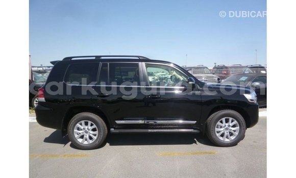 Nunua Imported Toyota Land Cruiser Nyeusi Gari ndani ya Import - Dubai nchini Bujumbura Nunua Imported Toyota Land Cruiser Nyeusi Gari ndani ya Import - Dubai nchini Bujumbura
