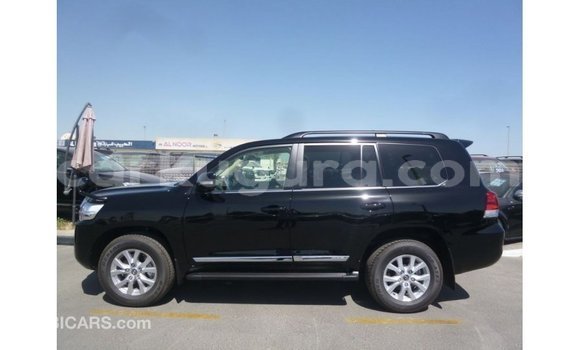 Nunua Imported Toyota Land Cruiser Nyeusi Gari ndani ya Import - Dubai nchini Bujumbura Nunua Imported Toyota Land Cruiser Nyeusi Gari ndani ya Import - Dubai nchini Bujumbura