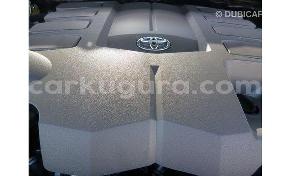 Nunua Imported Toyota Land Cruiser Nyeusi Gari ndani ya Import - Dubai nchini Bujumbura Nunua Imported Toyota Land Cruiser Nyeusi Gari ndani ya Import - Dubai nchini Bujumbura