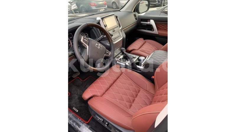 Big with watermark toyota land cruiser bujumbura import dubai 4581