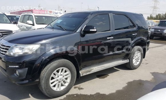 Buy Import Toyota Fortuner Black Car in Import - Dubai in Bujumbura Buy Import Toyota Fortuner Black Car in Import - Dubai in Bujumbura