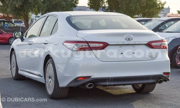 Nunua Imported Toyota Camry Nyeupe Gari ndani ya Import - Dubai nchini Bujumbura Nunua Imported Toyota Camry Nyeupe Gari ndani ya Import - Dubai nchini Bujumbura