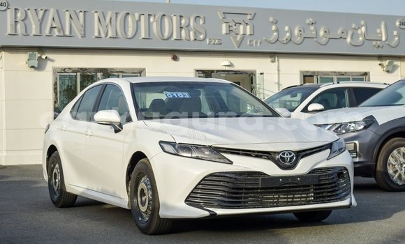 Buy Import Toyota Camry White Car in Import - Dubai in Bujumbura Buy Import Toyota Camry White Car in Import - Dubai in Bujumbura