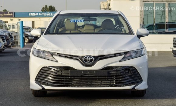 Buy Import Toyota Camry White Car in Import - Dubai in Bujumbura Buy Import Toyota Camry White Car in Import - Dubai in Bujumbura
