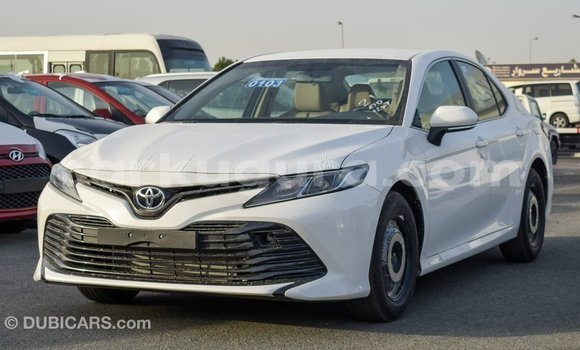 Buy Import Toyota Camry White Car in Import - Dubai in Bujumbura Buy Import Toyota Camry White Car in Import - Dubai in Bujumbura