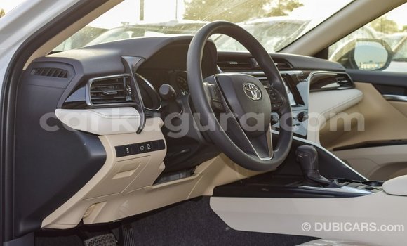 Buy Import Toyota Camry White Car in Import - Dubai in Bujumbura Buy Import Toyota Camry White Car in Import - Dubai in Bujumbura