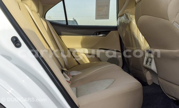 Buy Import Toyota Camry White Car in Import - Dubai in Bujumbura Buy Import Toyota Camry White Car in Import - Dubai in Bujumbura