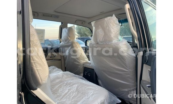 Nunua Imported Mitsubishi Pajero Nyeusi Gari ndani ya Import - Dubai nchini Bujumbura Nunua Imported Mitsubishi Pajero Nyeusi Gari ndani ya Import - Dubai nchini Bujumbura