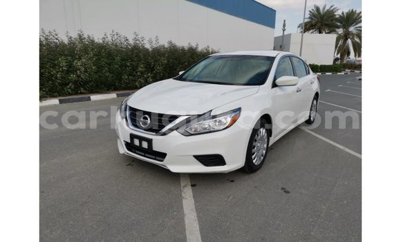 Buy Import Nissan Altima White Car in Import - Dubai in Bujumbura Buy Import Nissan Altima White Car in Import - Dubai in Bujumbura