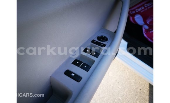 Nunua Imported Hyundai Sonata Nyeupe Gari ndani ya Import - Dubai nchini Bujumbura Nunua Imported Hyundai Sonata Nyeupe Gari ndani ya Import - Dubai nchini Bujumbura
