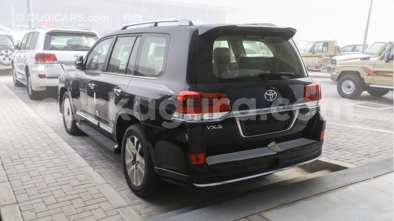 Big with watermark toyota land cruiser bujumbura import dubai 4614