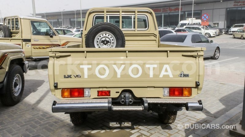 Big with watermark toyota land cruiser bujumbura import dubai 4616