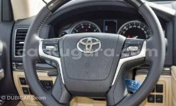 Acheter Import Voiture Toyota Land Cruiser Autre à Import - Dubai, Bujumbura Acheter Import Voiture Toyota Land Cruiser Autre à Import - Dubai, Bujumbura