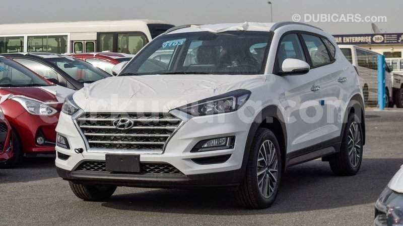 Big with watermark hyundai tucson bujumbura import dubai 4623