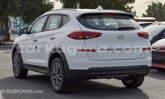 Buy Import Hyundai Tucson White Car in Import - Dubai in Bujumbura Buy Import Hyundai Tucson White Car in Import - Dubai in Bujumbura