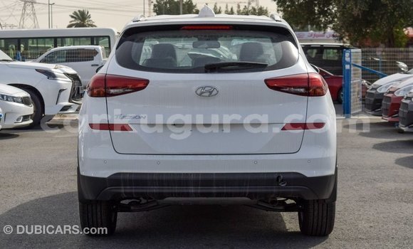 Buy Import Hyundai Tucson White Car in Import - Dubai in Bujumbura Buy Import Hyundai Tucson White Car in Import - Dubai in Bujumbura