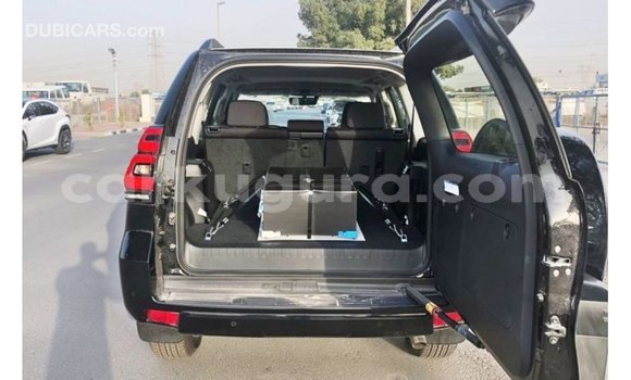 Nunua Imported Toyota Prado Nyeusi Gari ndani ya Import - Dubai nchini Bujumbura Nunua Imported Toyota Prado Nyeusi Gari ndani ya Import - Dubai nchini Bujumbura