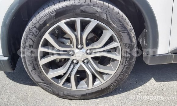 Acheter Import Voiture Mitsubishi Outlander Blanc à Import - Dubai, Bujumbura Acheter Import Voiture Mitsubishi Outlander Blanc à Import - Dubai, Bujumbura