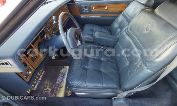 Acheter Import Voiture Cadillac Eldorado Bleu à Import - Dubai, Bujumbura Acheter Import Voiture Cadillac Eldorado Bleu à Import - Dubai, Bujumbura