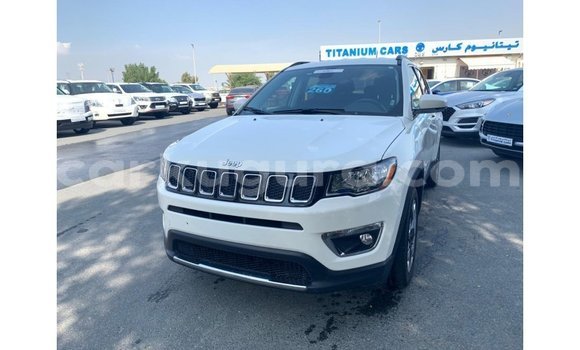 Acheter Import Voiture Jeep Compass Blanc à Import - Dubai, Bujumbura
