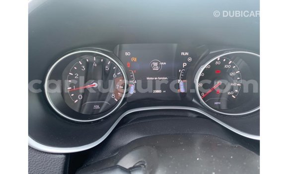 Nunua Imported Jeep Compass Nyeupe Gari ndani ya Import - Dubai nchini Bujumbura Nunua Imported Jeep Compass Nyeupe Gari ndani ya Import - Dubai nchini Bujumbura