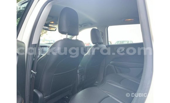 Nunua Imported Jeep Compass Nyeupe Gari ndani ya Import - Dubai nchini Bujumbura Nunua Imported Jeep Compass Nyeupe Gari ndani ya Import - Dubai nchini Bujumbura