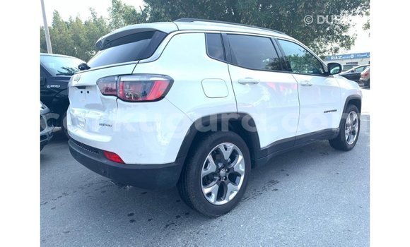 Nunua Imported Jeep Compass Nyeupe Gari ndani ya Import - Dubai nchini Bujumbura Nunua Imported Jeep Compass Nyeupe Gari ndani ya Import - Dubai nchini Bujumbura