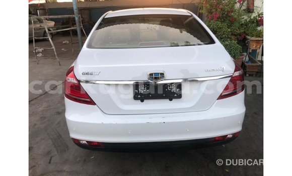 Acheter Import Voiture Geely Emgrand 7 Blanc à Import - Dubai, Bujumbura Acheter Import Voiture Geely Emgrand 7 Blanc à Import - Dubai, Bujumbura