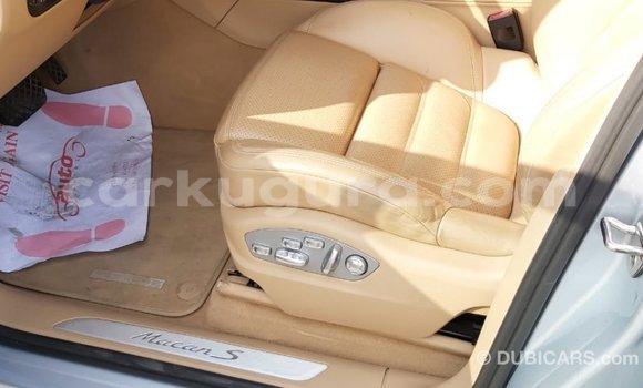 Acheter Import Voiture Porsche Macan Autre à Import - Dubai, Bujumbura Acheter Import Voiture Porsche Macan Autre à Import - Dubai, Bujumbura