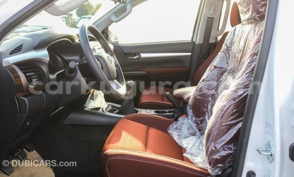 Buy Import Toyota Hilux White Car in Import - Dubai in Bujumbura Buy Import Toyota Hilux White Car in Import - Dubai in Bujumbura