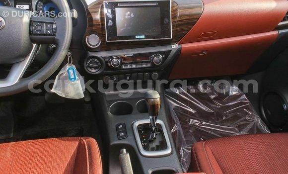 Buy Import Toyota Hilux White Car in Import - Dubai in Bujumbura Buy Import Toyota Hilux White Car in Import - Dubai in Bujumbura