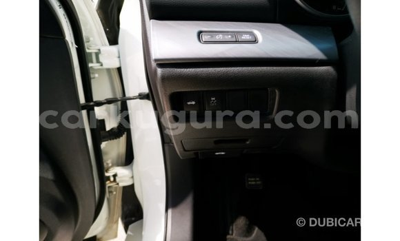 Nunua Imported Nissan Maxima Nyeupe Gari ndani ya Import - Dubai nchini Bujumbura Nunua Imported Nissan Maxima Nyeupe Gari ndani ya Import - Dubai nchini Bujumbura